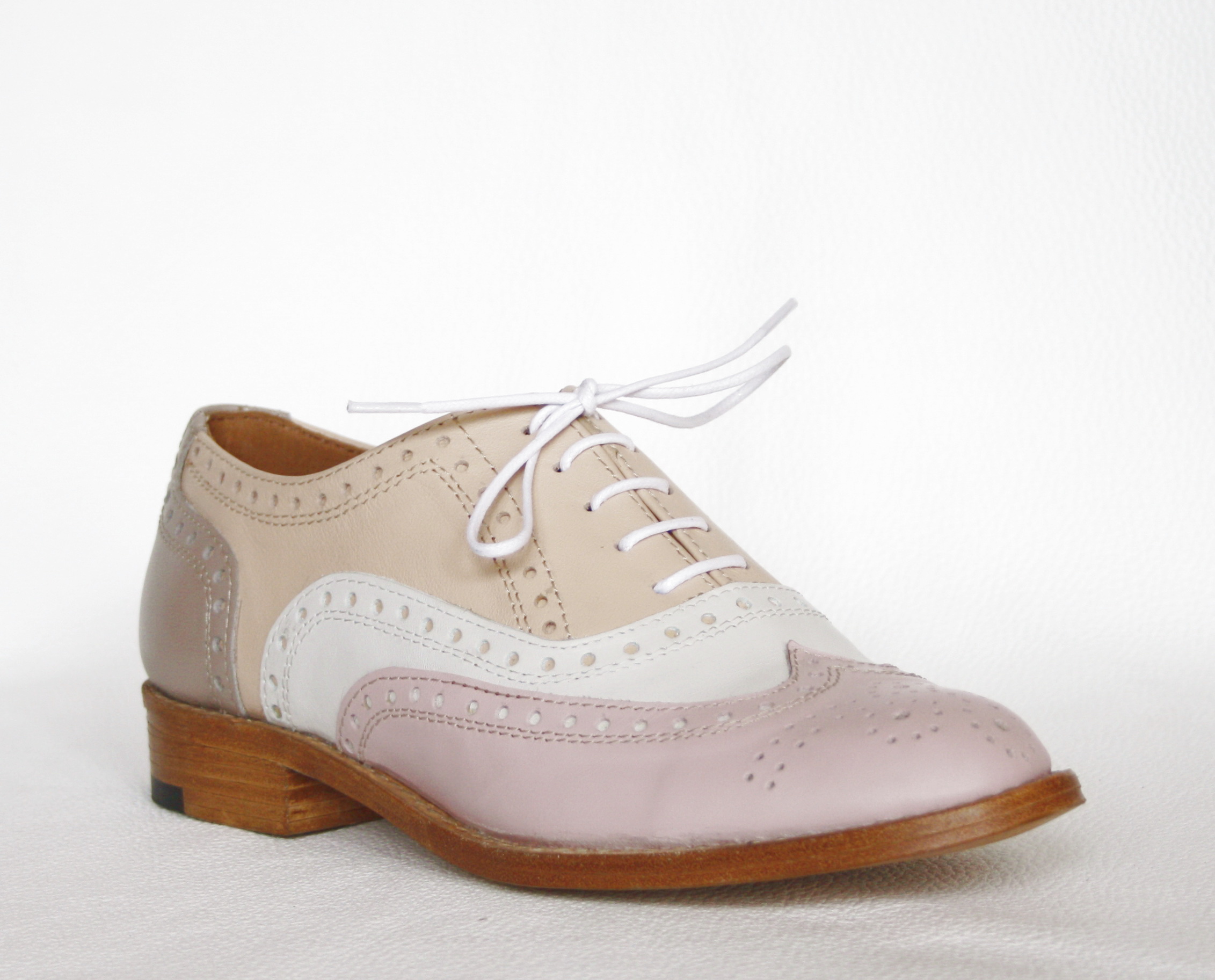 Oxford shoes K901/K pink white cream 
